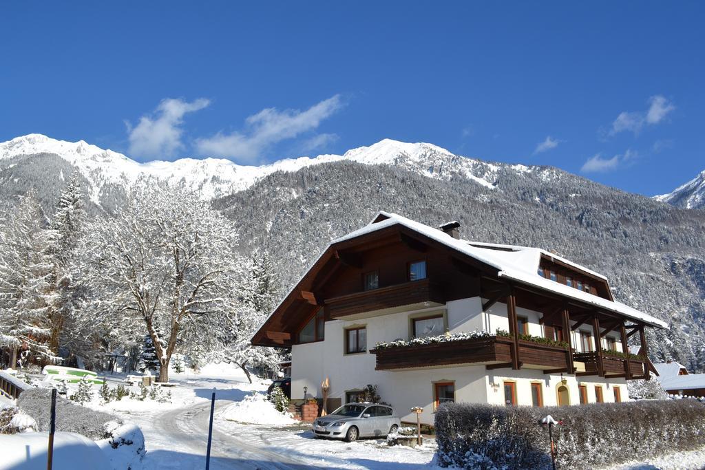 Gaestehaus Lindermuth Presseggersee Exterior photo